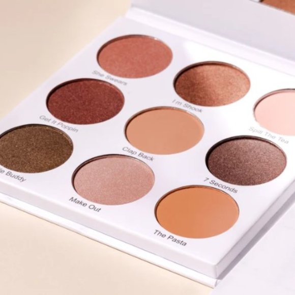 ♡ 3 Items = $25 THE REALITY SHOW Palette - BNIB Full-size GIVE THEM LALA BEAUTY - Picture 2 of 10